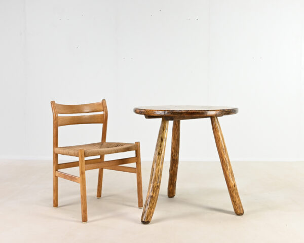 table primitive tripode des années 40